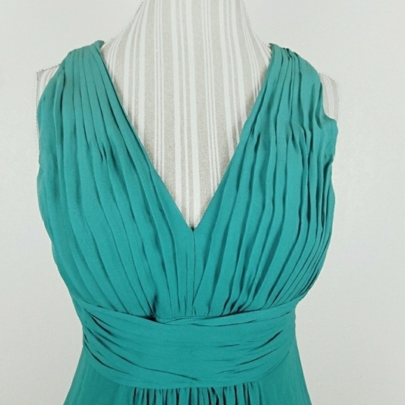 Ann Taylor Silk Emerald Green Georgette Dress - Picture 3 of 6